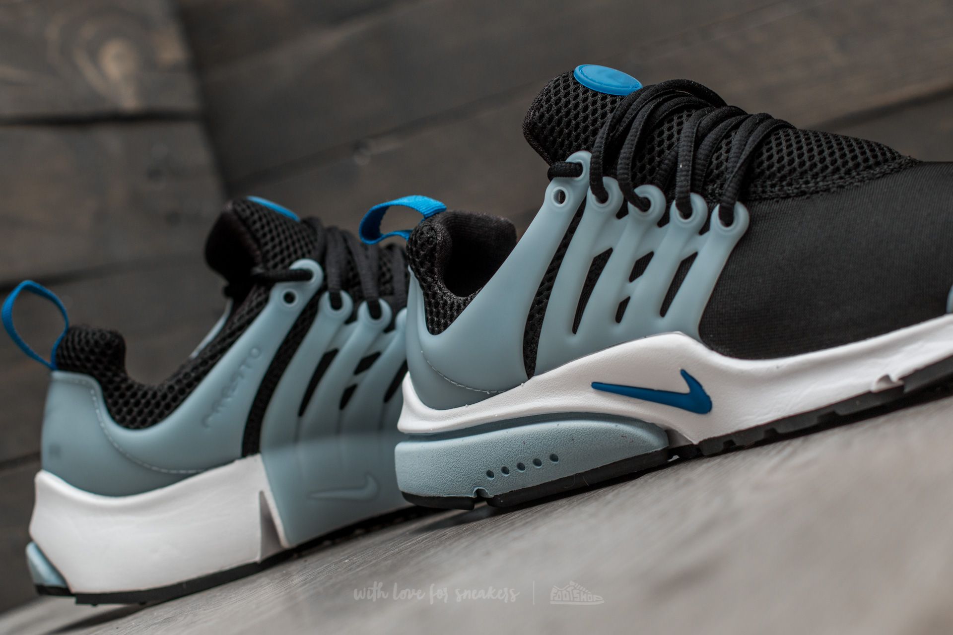 Men s shoes Nike Air Presto Essential Black Blue Jay Light Armory Blue Footshop