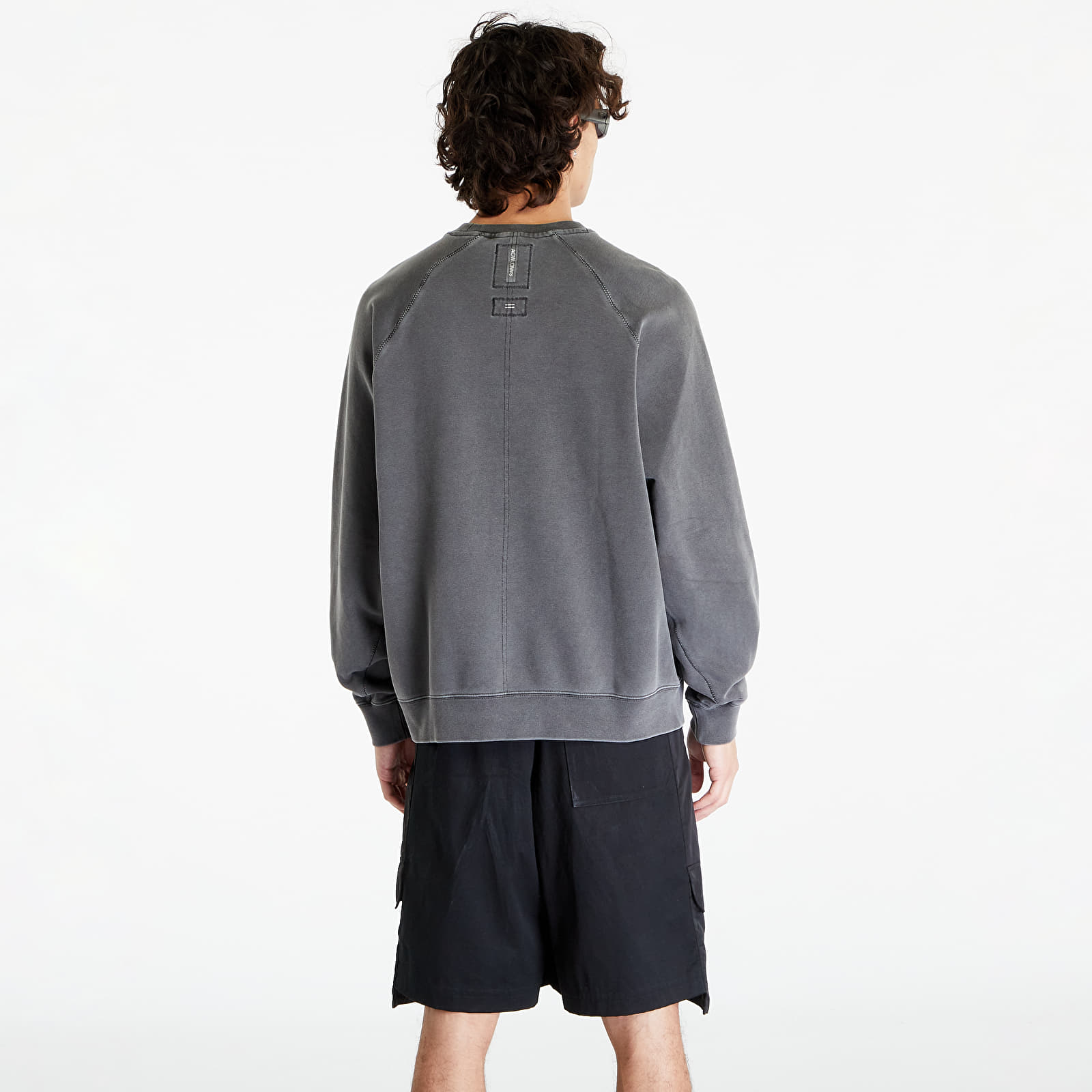 Converse crew neck sweater online