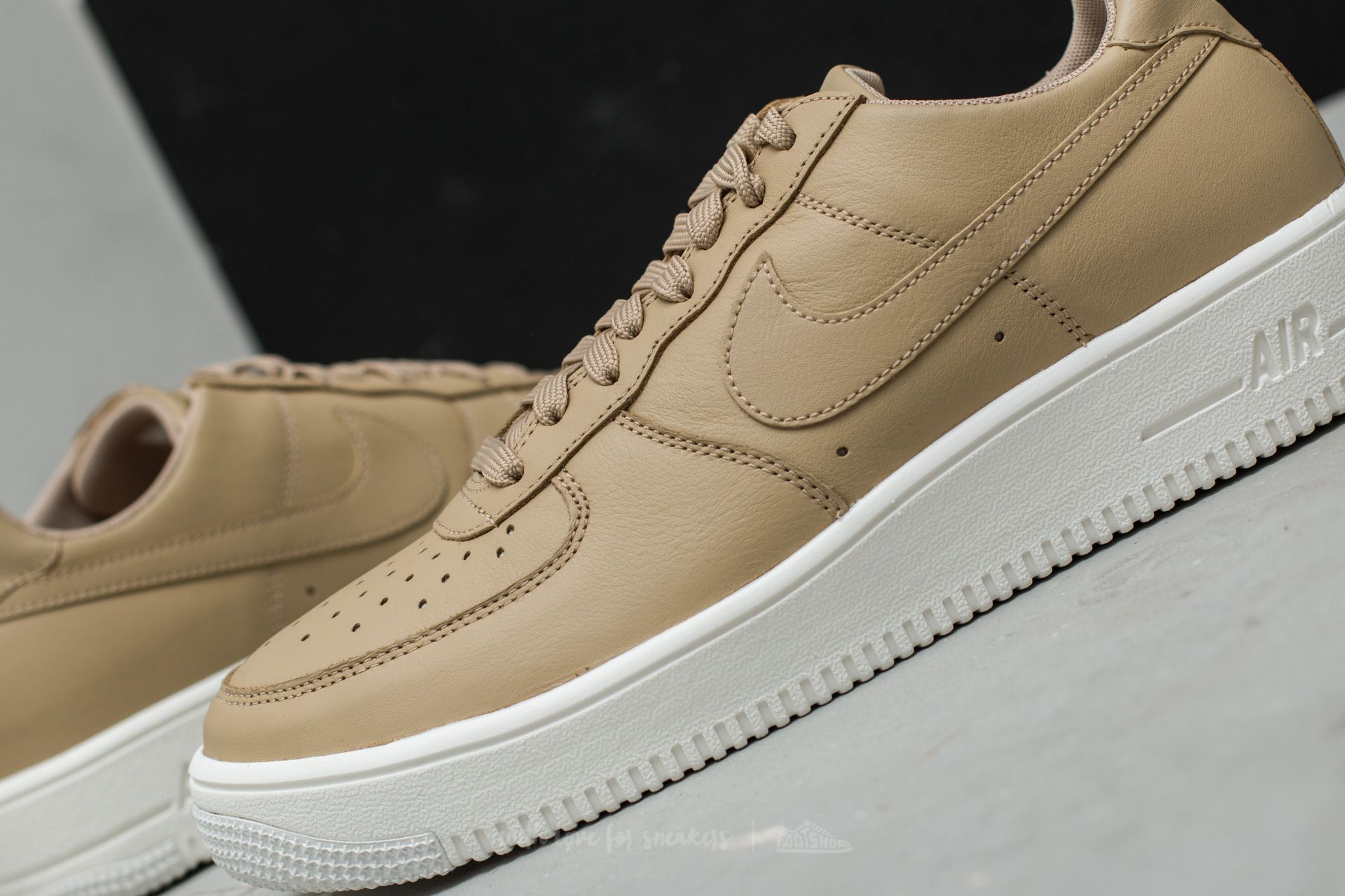 Herren Sneaker und Schuhe Nike Air Force 1 Ultraforce Leather Mushroom/ Mushroom-Black