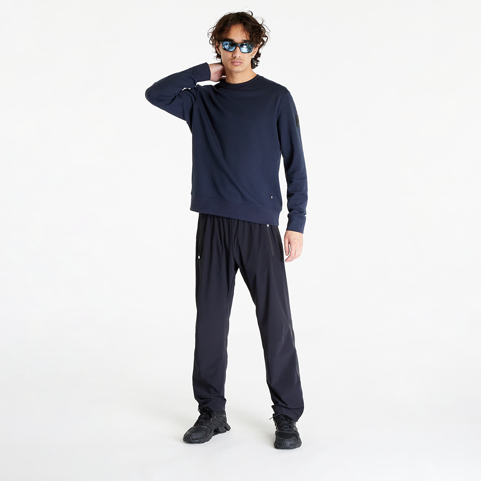 Hoodies and sweatshirts  On Crew Neck Sweatshirt Navy