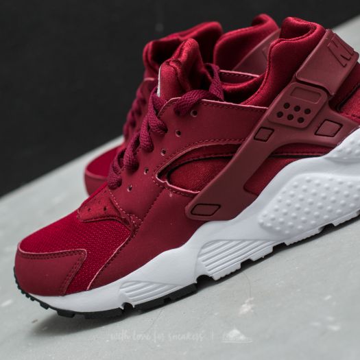 All red huaraches high top clearance