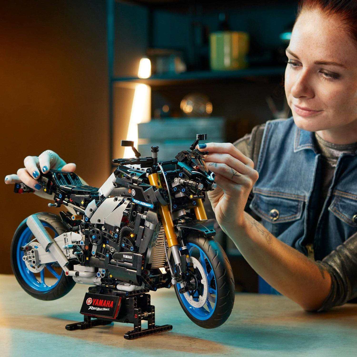 Zestawy LEGO® LEGO® Technic 42159 Yamaha MT-10 SP