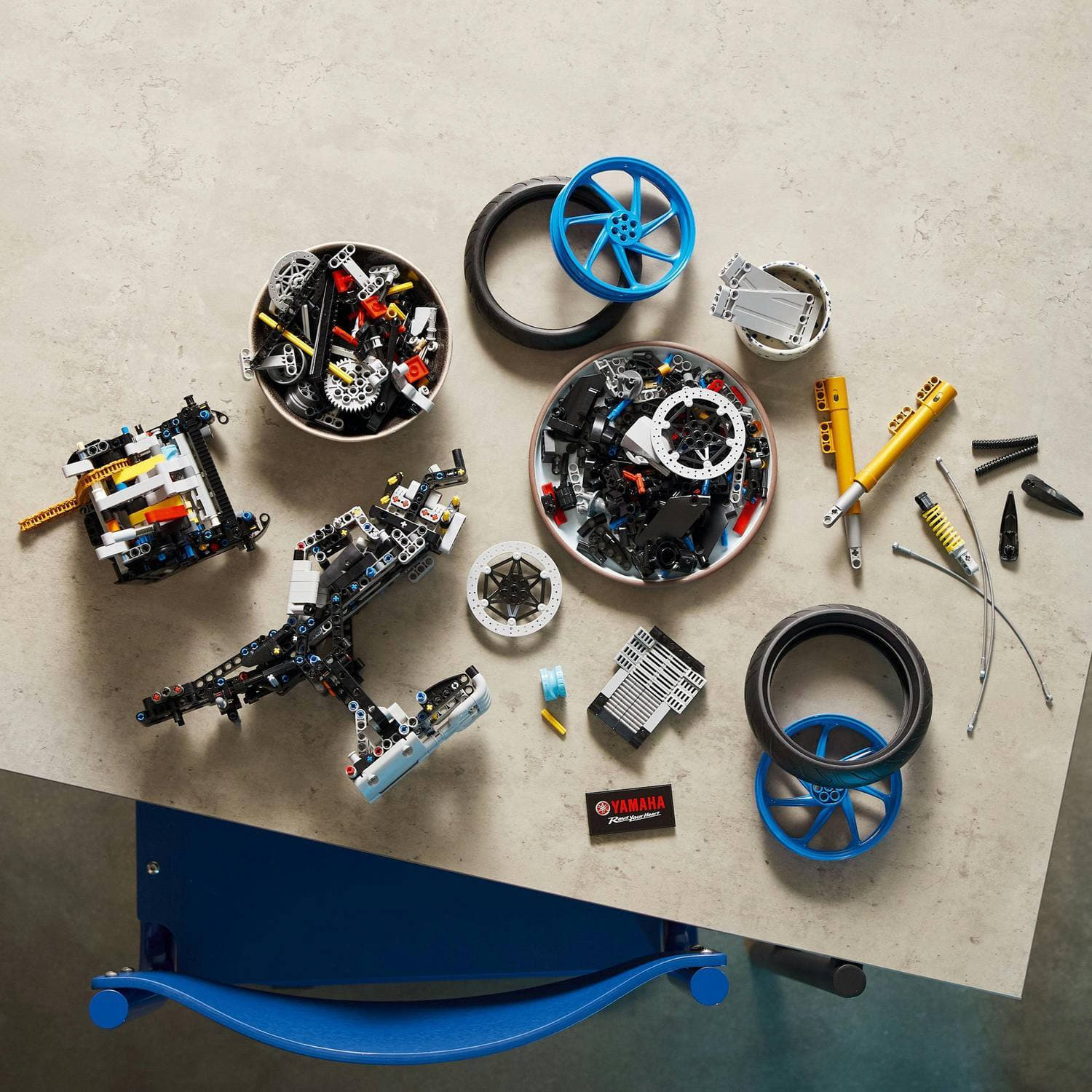 Zestawy LEGO® LEGO® Technic 42159 Yamaha MT-10 SP