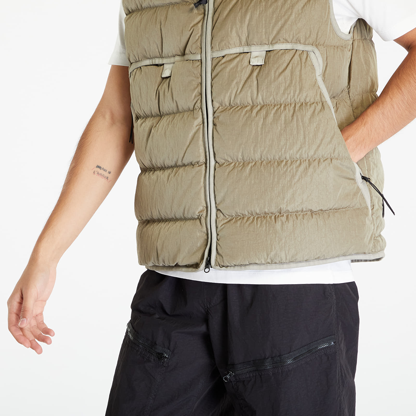 Liemenės C.P. Company Eco-Chrome R Down Vest Silver Sage