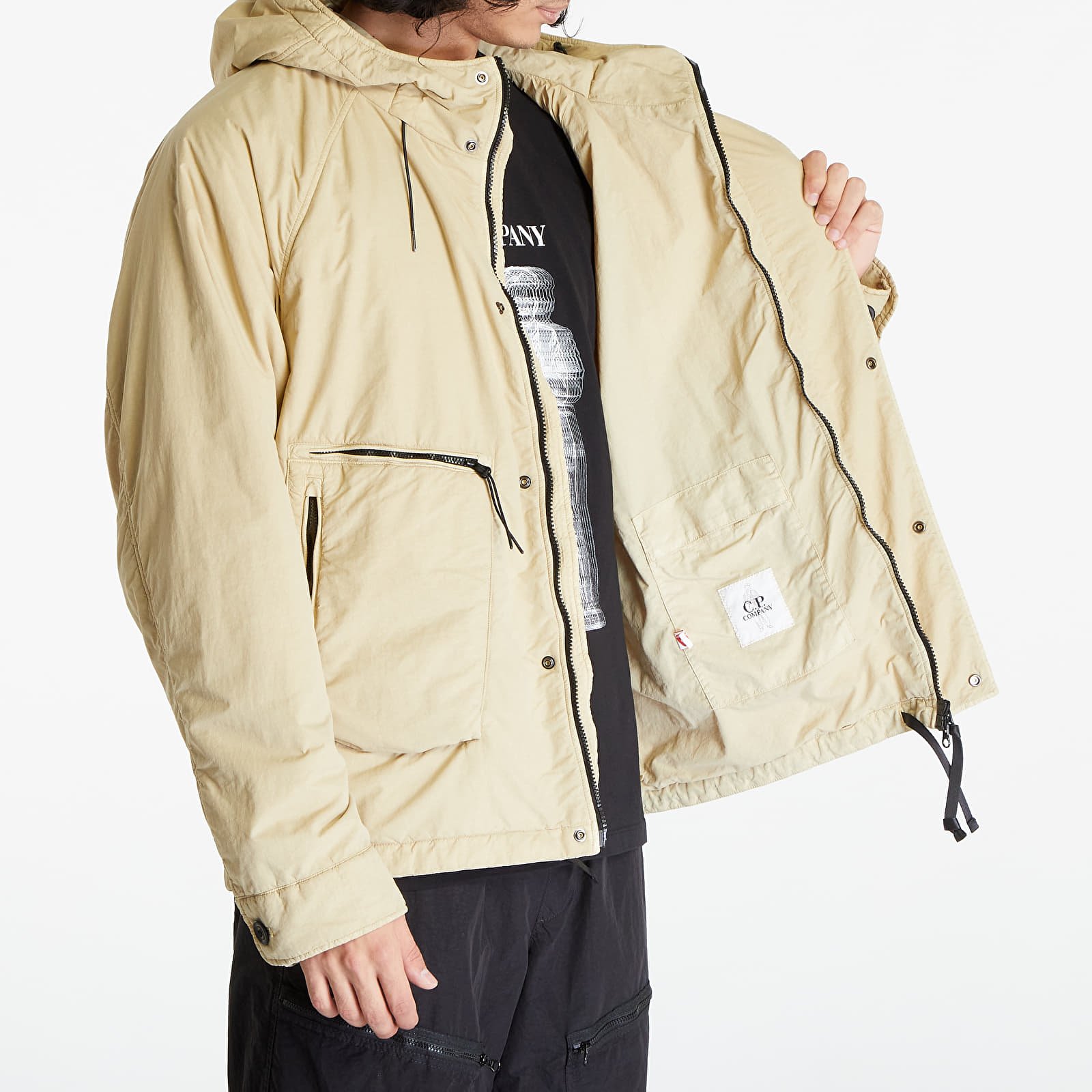Striukės C.P. Company Flatt Nylon Hooded Jacket Mojave Desert