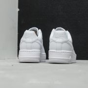 Nike upstep white store