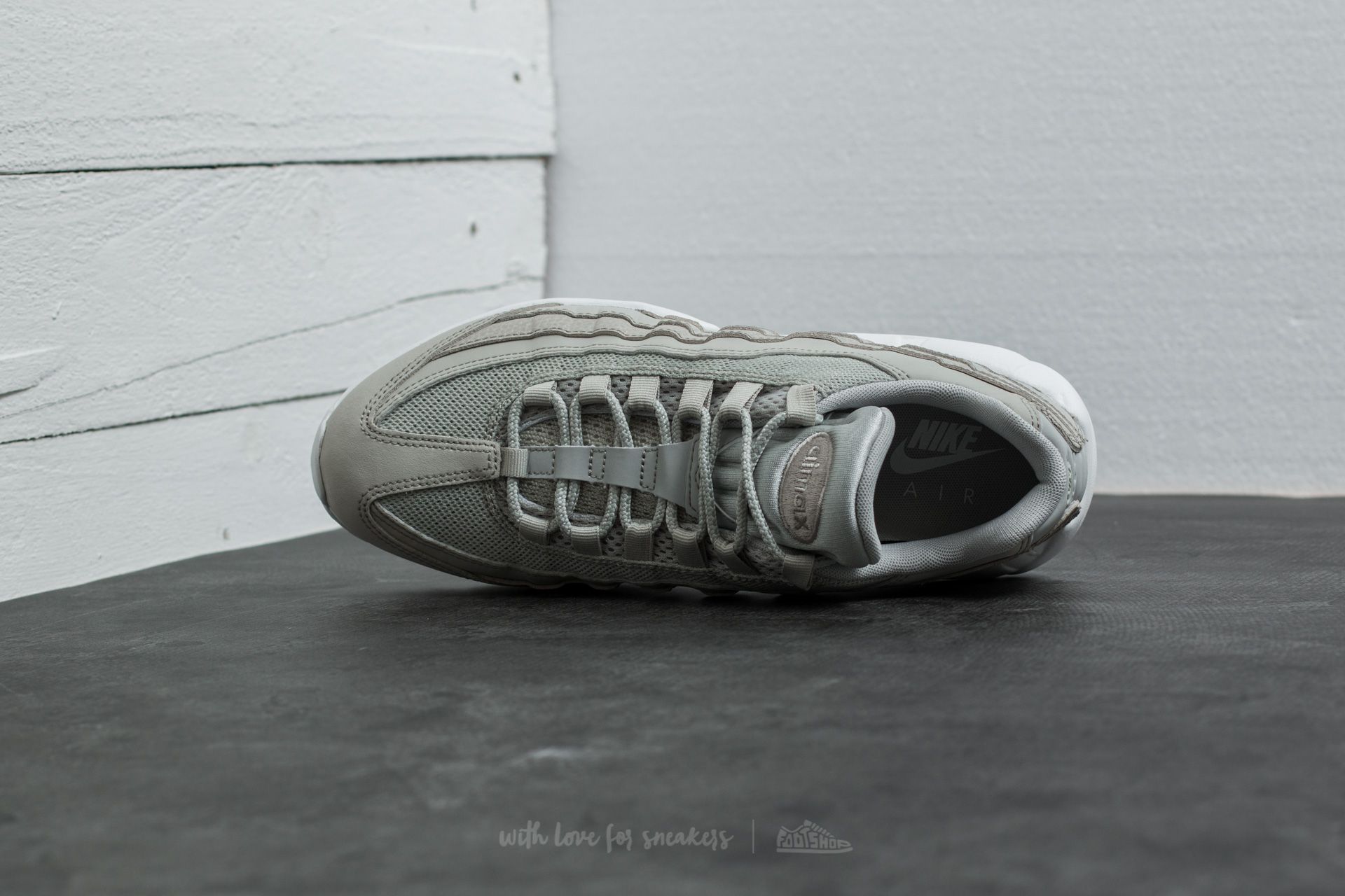 Scarpe uomo Nike Air Max 95 Essential Pale Grey/ Pale Grey