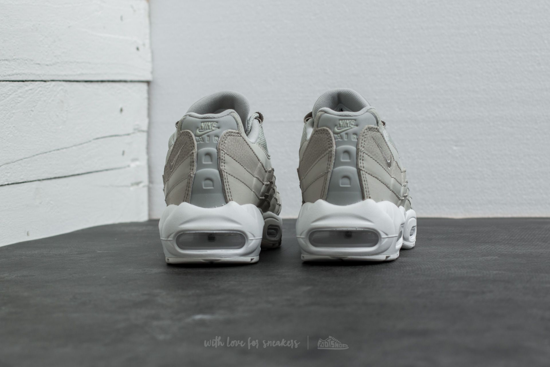 Scarpe uomo Nike Air Max 95 Essential Pale Grey/ Pale Grey