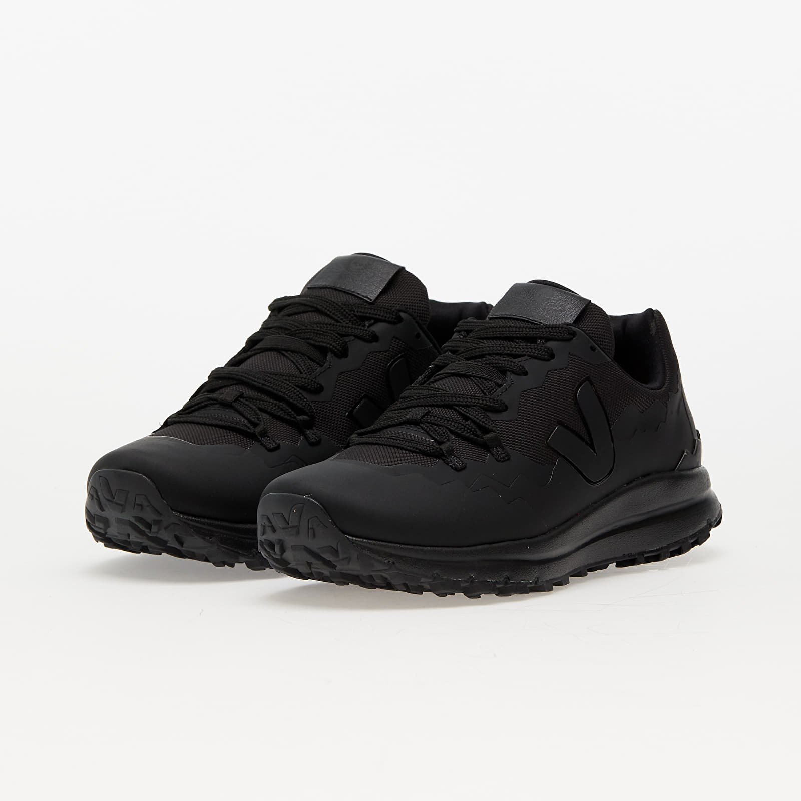 Dámske topánky a tenisky Veja x Sea Shepherd Fitz Roy W Full Black