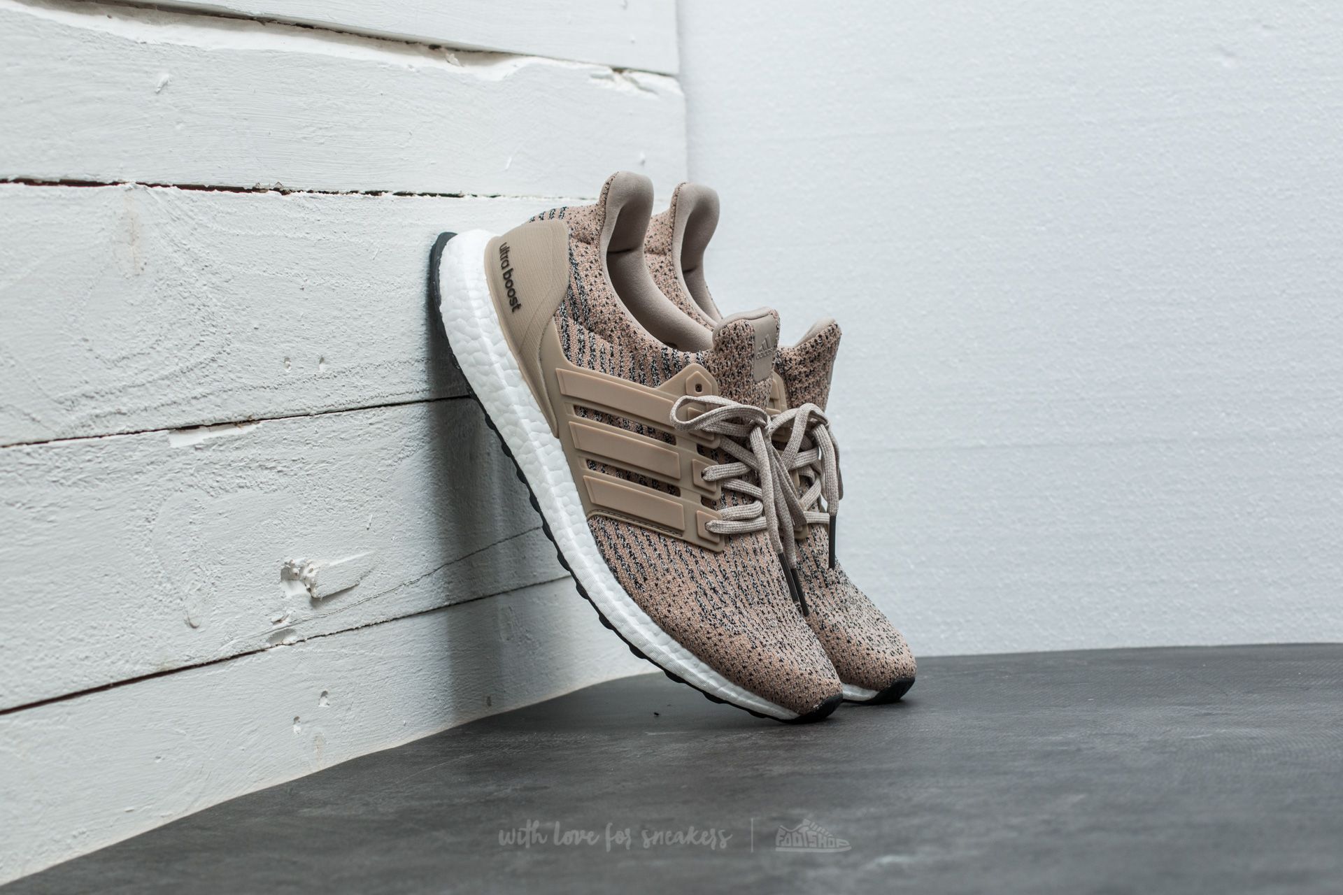 Men's shoes adidas UltraBOOST Brown/ Trace Khaki/Clear Brown