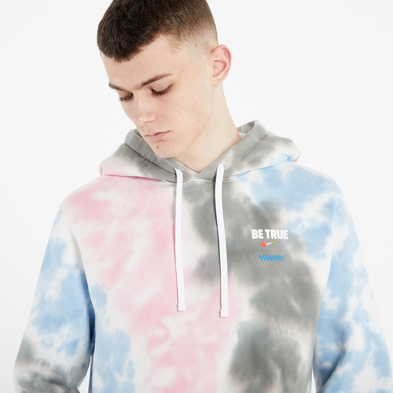 Hoodies and sweatshirts Nike Be True Hoodie Pink Foam Footshop