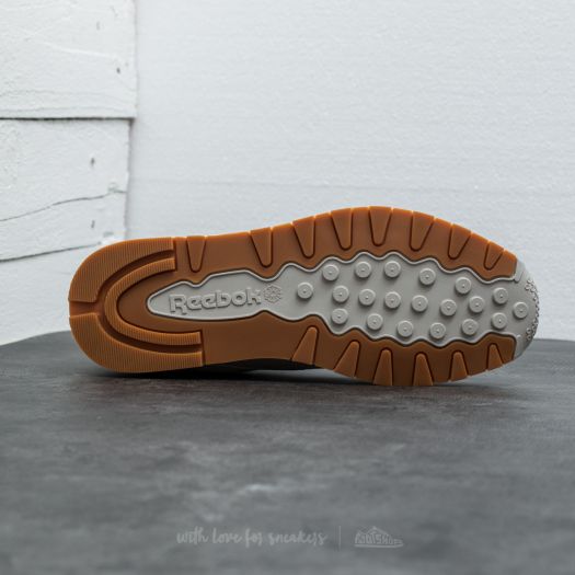 Reebok classic leather sales seasonal