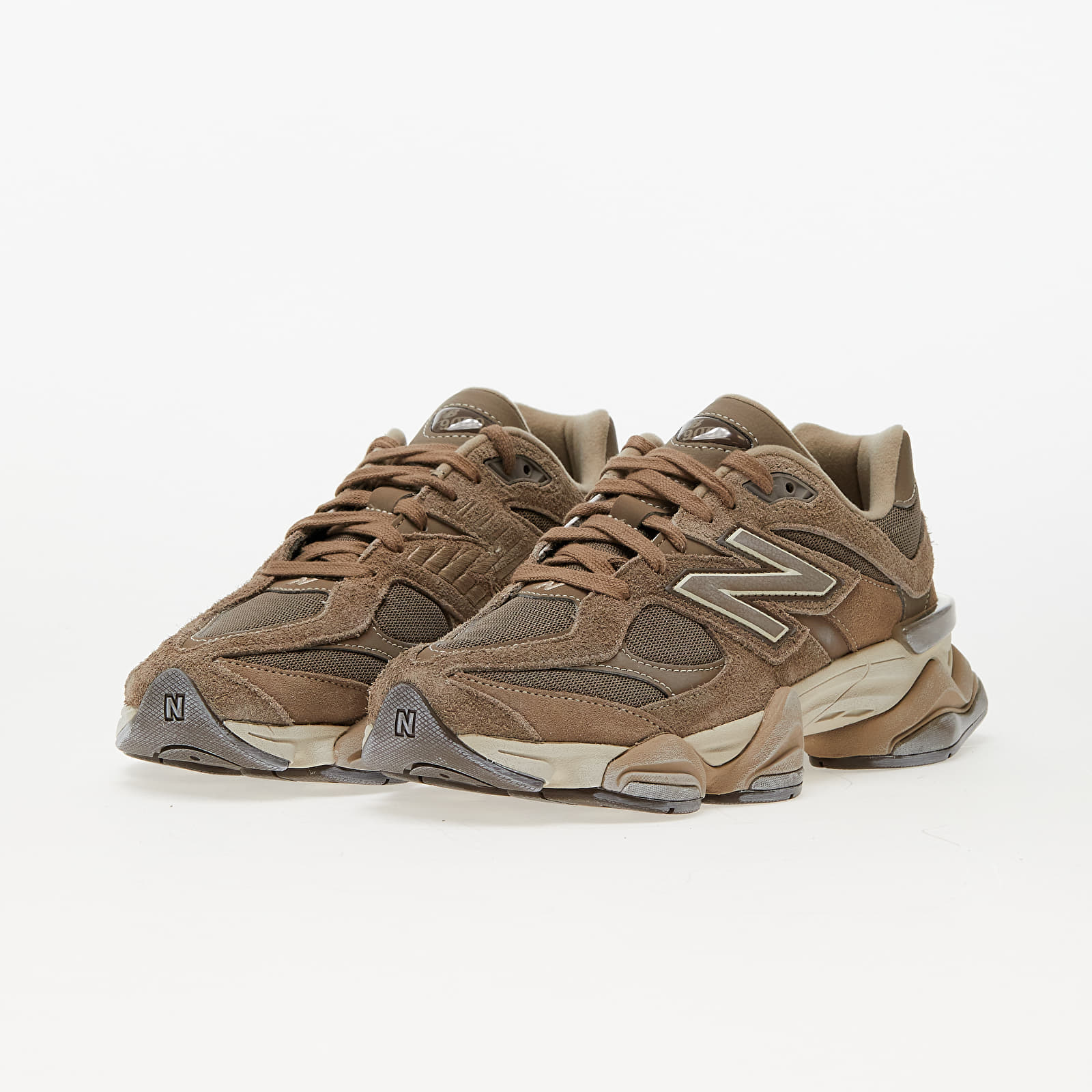 Férfi cipők New Balance 9060 Mushroom