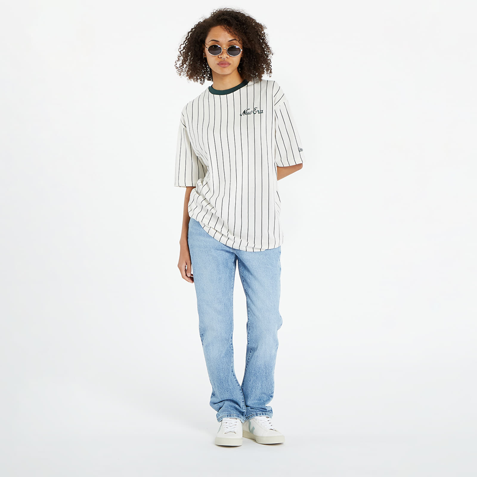 Koszulki New Era Heritage Pinstripe Oversized Tee UNISEX  Off White/ Dark Green