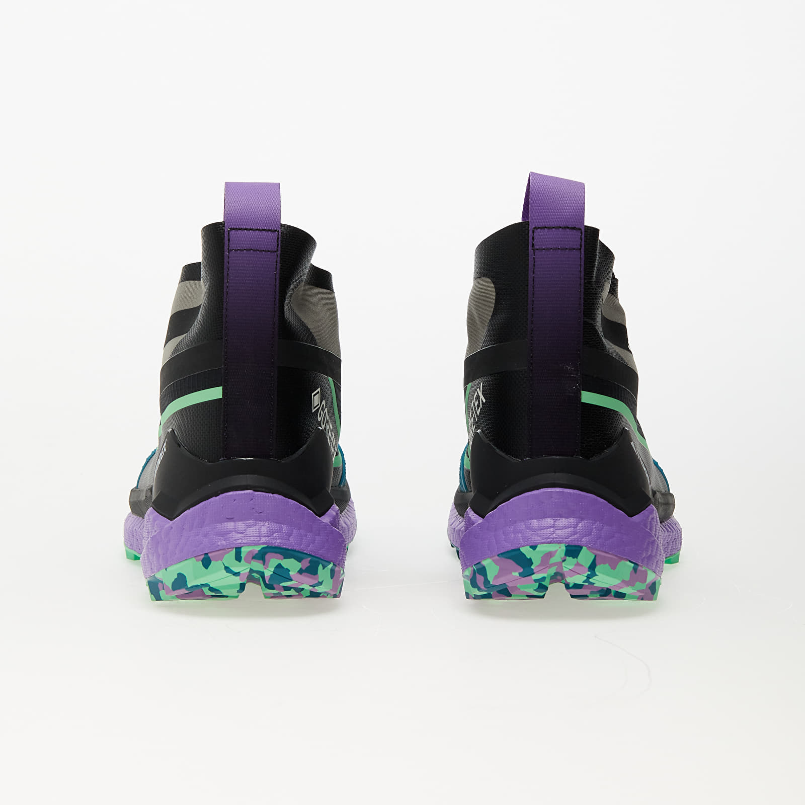 Women's shoes adidas x Stella McCartney Terrex Free Hiker Gtx Core Black/ Seflgr/ Deelil