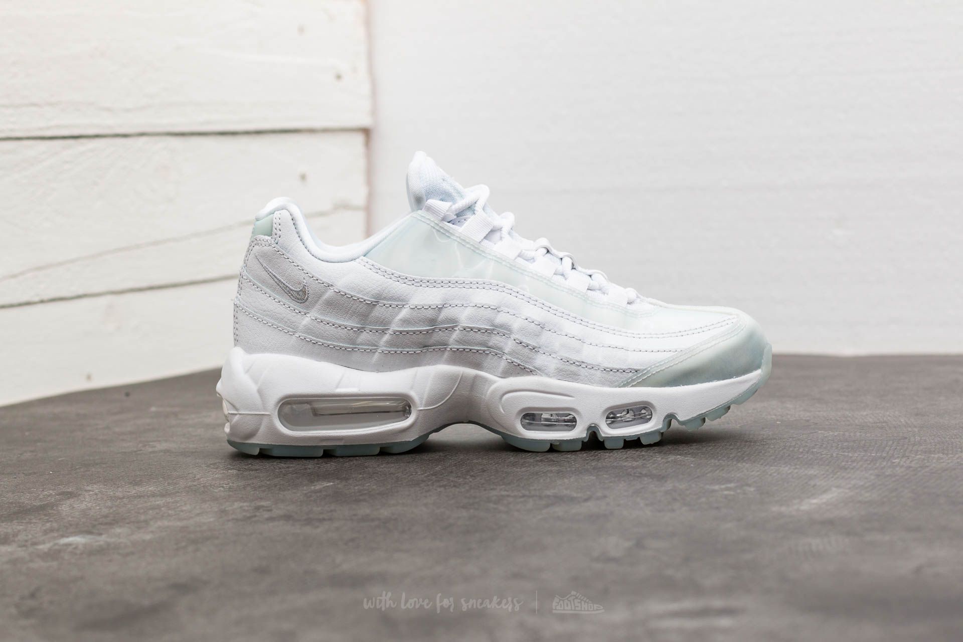 Air max 95 ice white hot sale