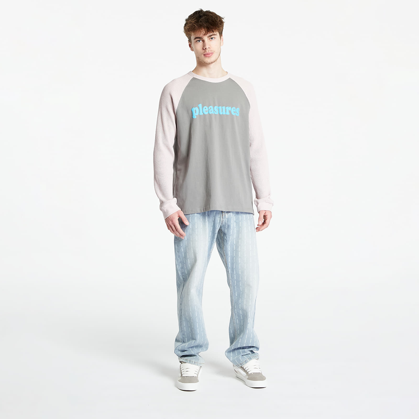 T-shirts PLEASURES Intercourse Raglan Long Sleeve Grey
