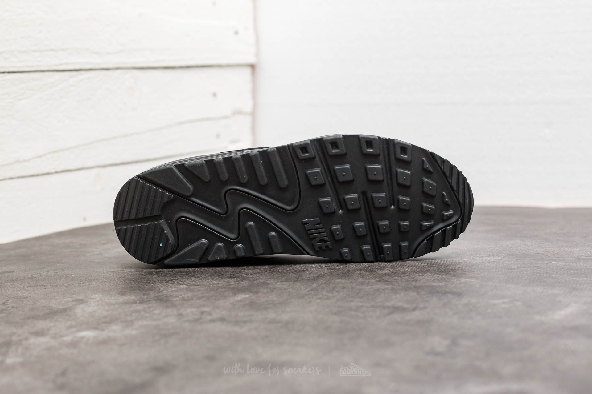 Scarpe uomo Nike Air Max 90 Essential Black/ Black-Black
