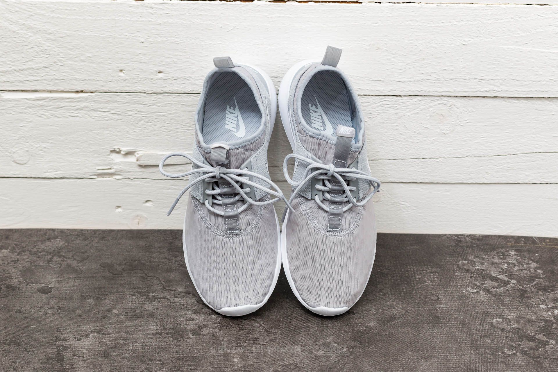 Zapatillas mujer Nike Wmns Juvenate Wolf Grey White Wolf Grey Footshop