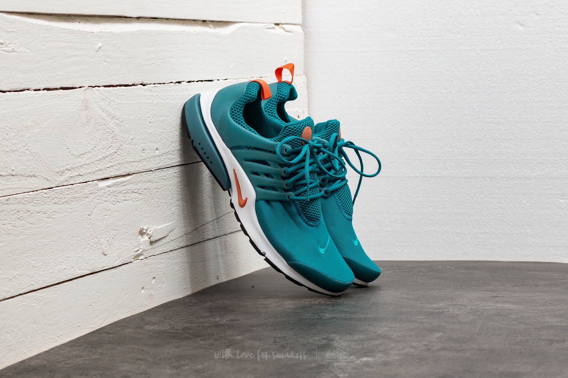 Men s shoes Nike Air Presto Essential Blustery Terra Orange Footshop