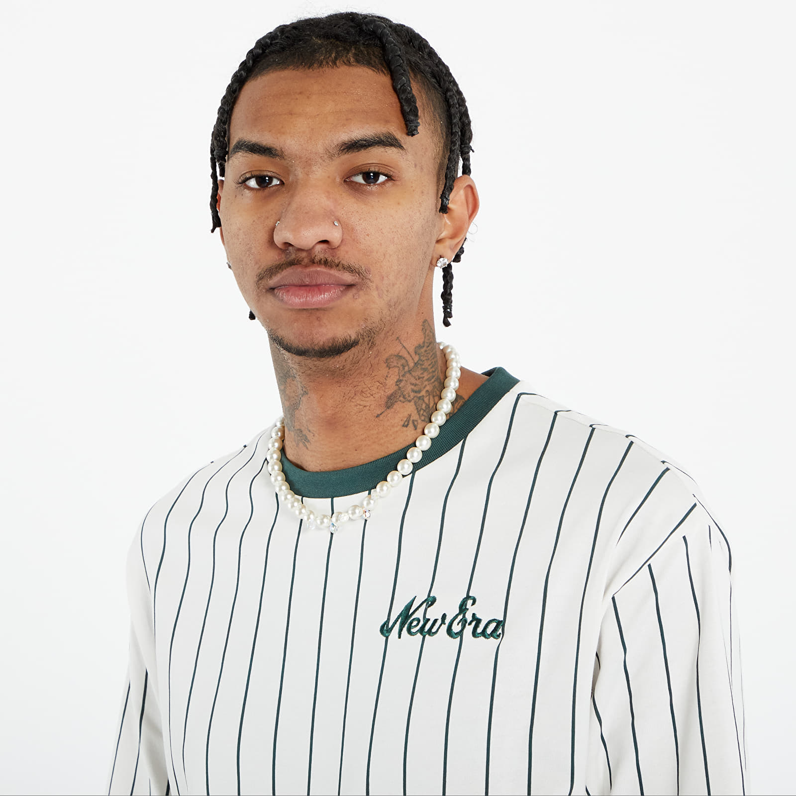 Koszulki New Era Heritage Pinstripe Oversized Tee UNISEX  Off White/ Dark Green