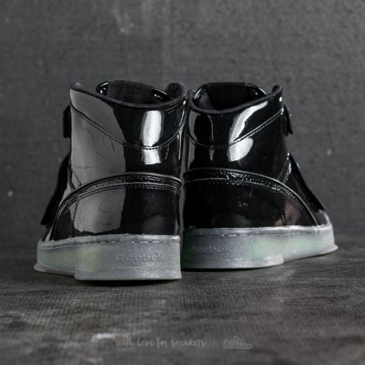 Men s shoes Reebok Alien Stomper Final Battle Pack Black and Yellow Footshop