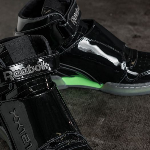 Men s shoes Reebok Alien Stomper Final Battle Pack Black and Yellow Footshop