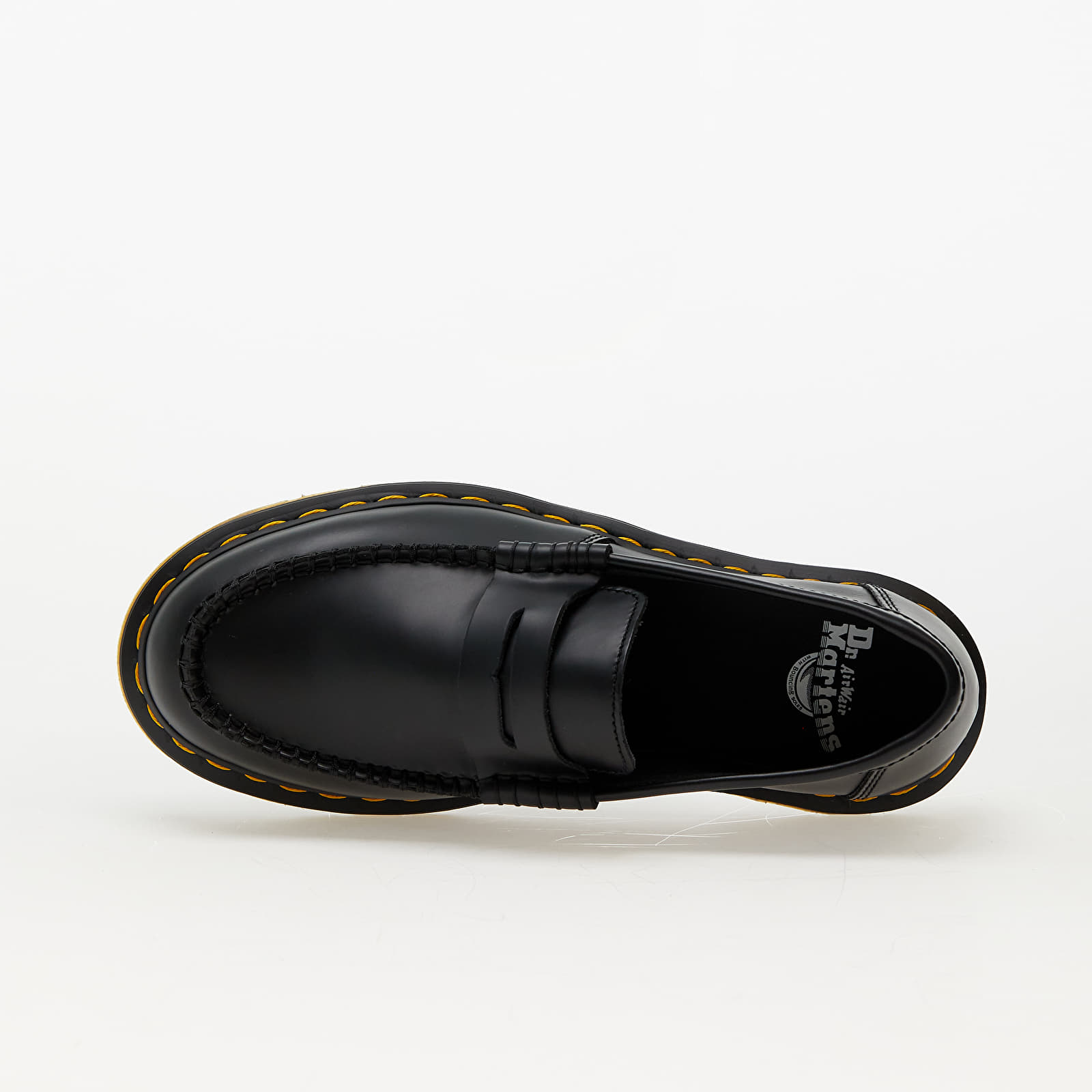 Penton Smooth Leather Loafers in Black | Dr. Martens