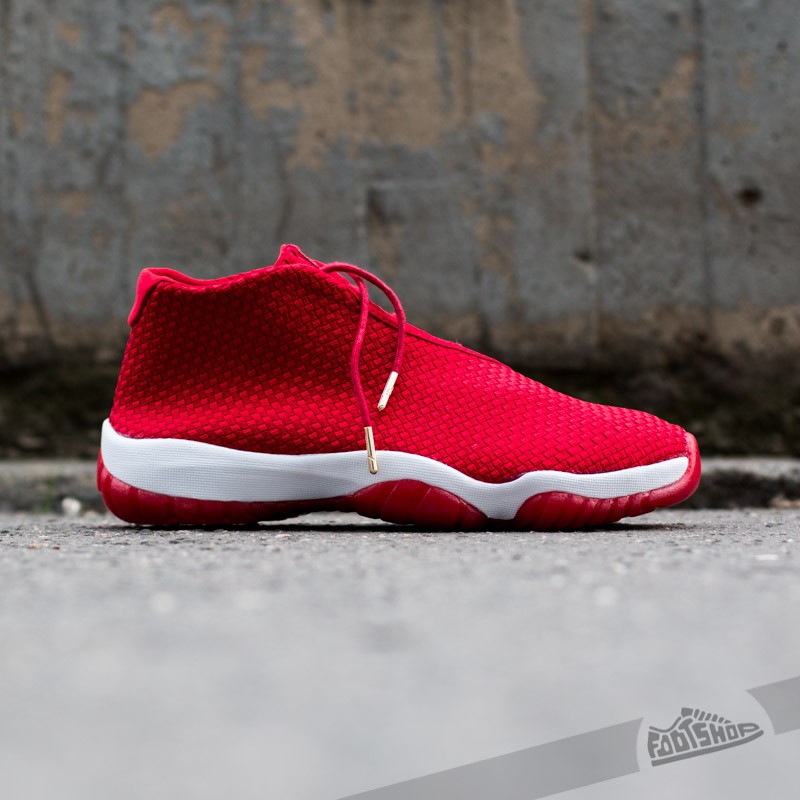 Air jordan store future true red