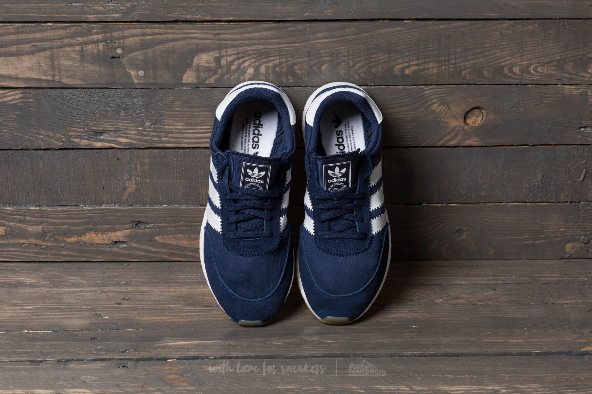 Scarpe uomo adidas Iniki Runner Collegiate Navy Ftw White Gum