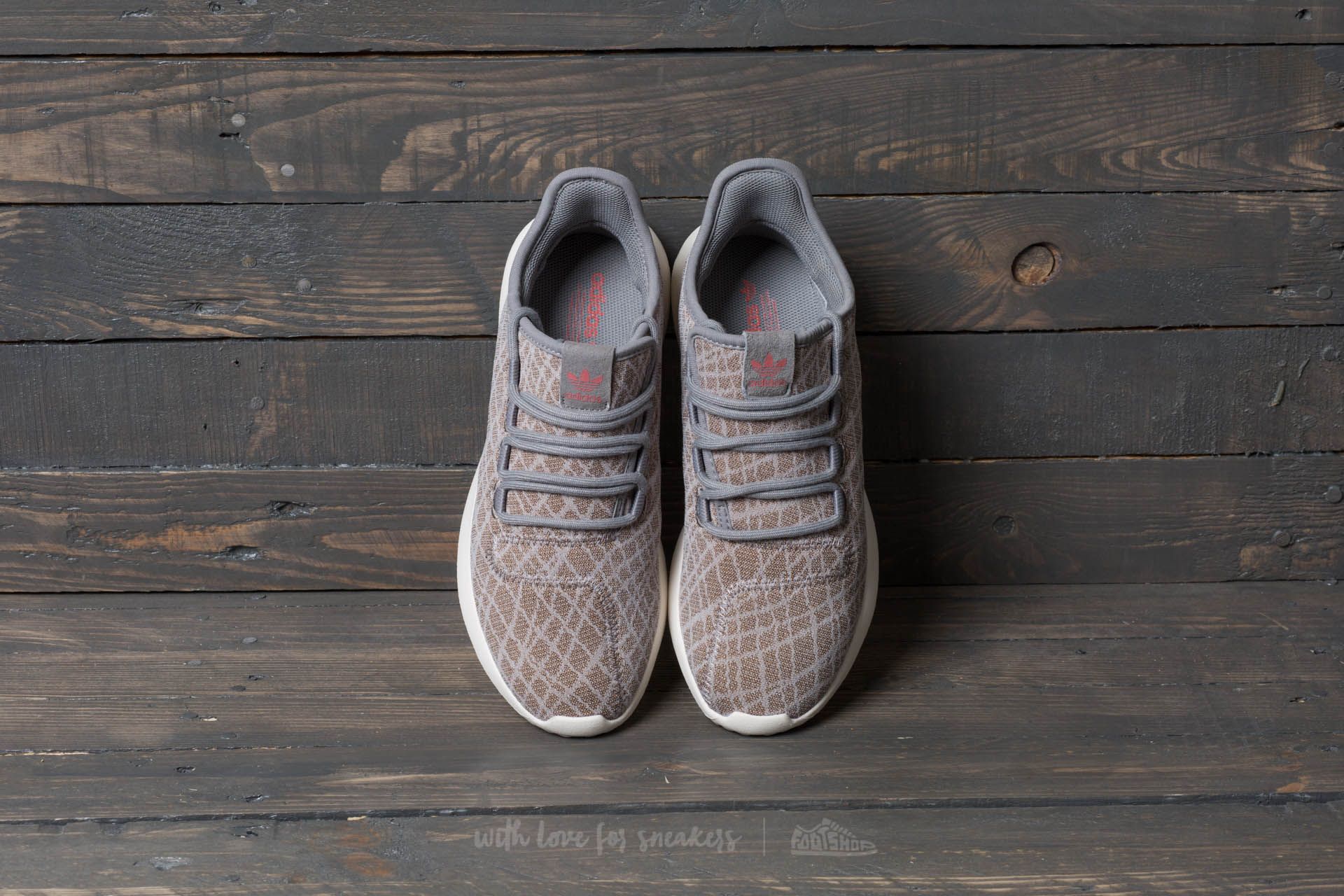 Încălțăminte și sneakerși pentru femei adidas Tubular Shadow W Ch Solid Grey/ Ch Solid Grey/ Raw Pink