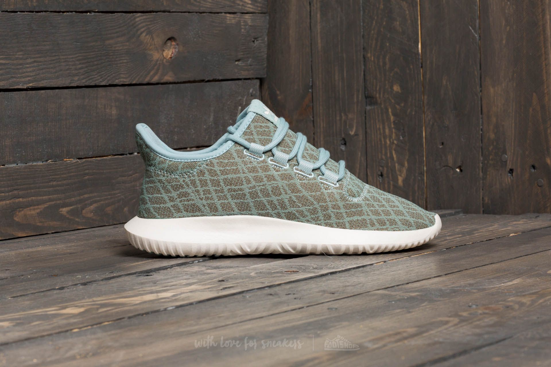 Dámske topánky a tenisky adidas Tubular Shadow W Tactile Green/ Tactile Green/ Chalk White