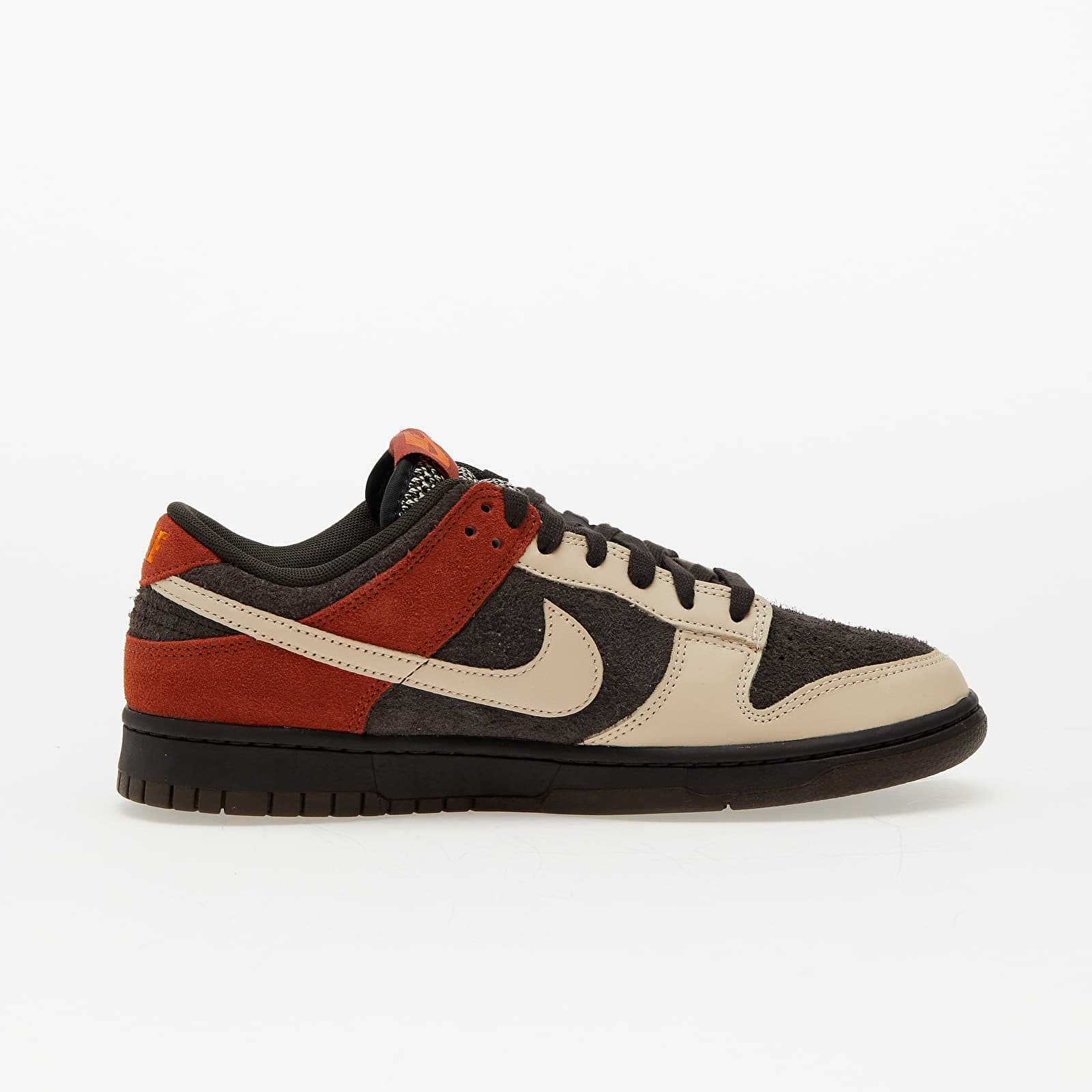 Scarpe uomo Nike Dunk Low "Red Panda" Velvet Brown/ Sanddrift-Rugged Orange