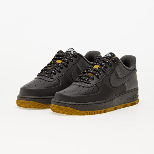 Nike air force 1 medium 2025