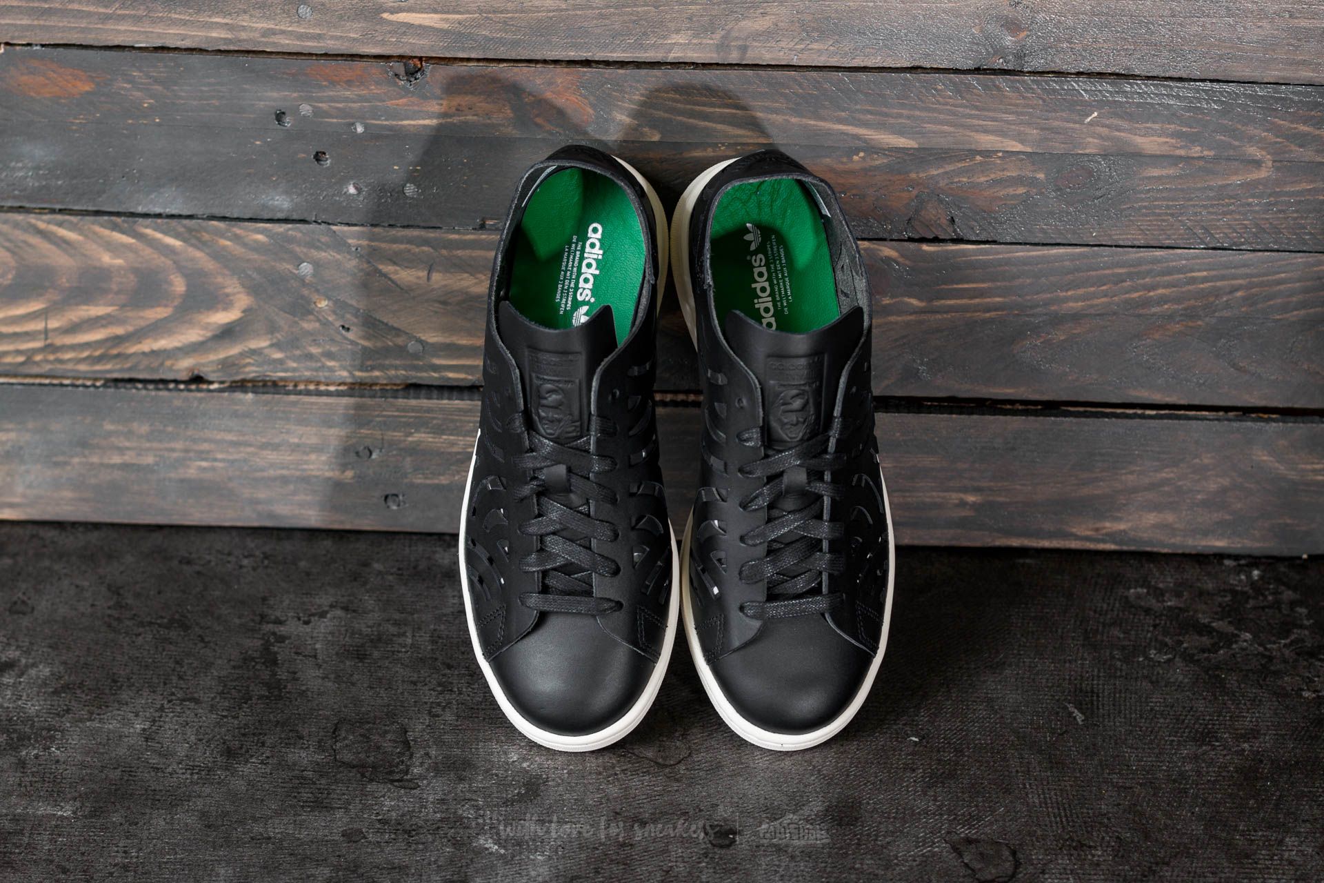 Stan smith cutout blanche on sale