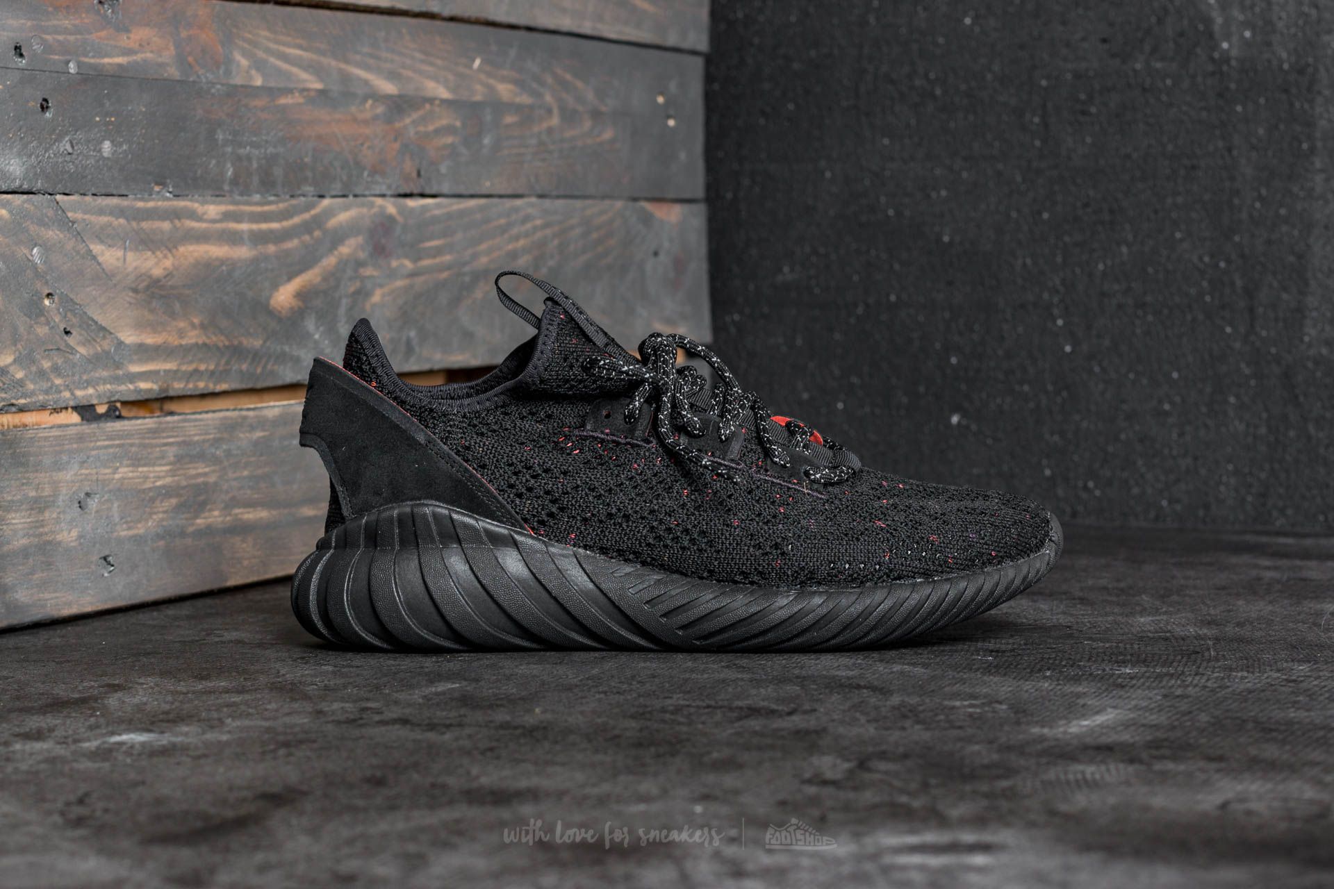 Pánské tenisky a boty adidas Tubular Doom Sock Primeknit Core Black/ Core Black/ Trace Olive