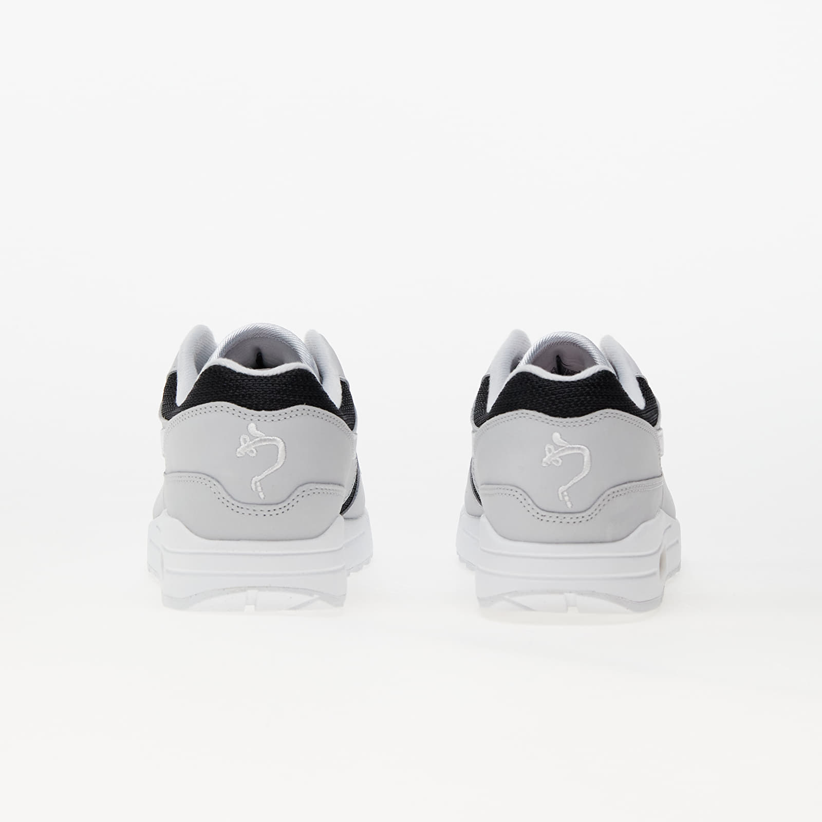 Herren Sneaker und Schuhe Nike Air Max 1 Premium Pure Platinum White Black Sport Red Footshop