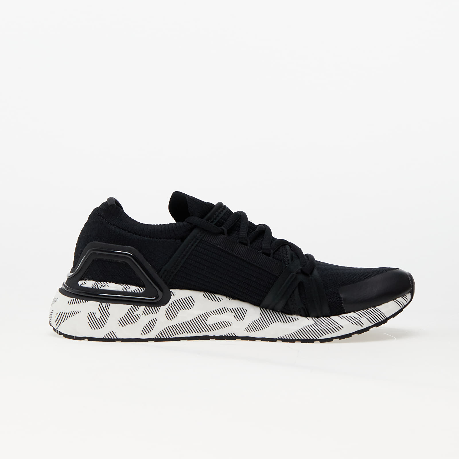 Sieviešu apavi adidas x Stella McCartney UltraBOOST 20 Core Black/ Ftw White/ Core Black