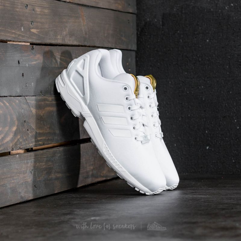 FLUX TM 17-18 Mサイズ ホワイトゴールド adidas ZX Flux W Ftw White/ Ftw White/ Gold Metallic | Footshop