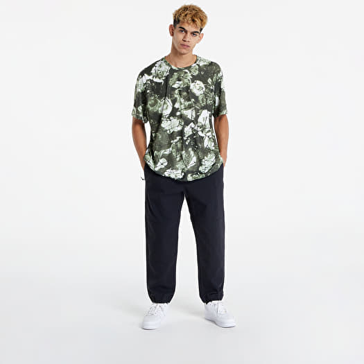 Nike aop shirt shop
