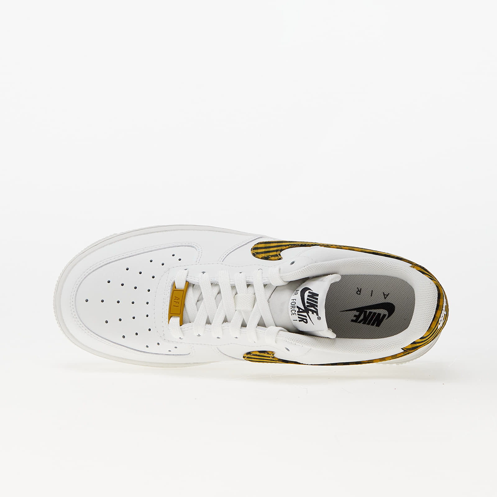 Women s shoes Nike W Air Force 1 07 Summit White Bronzine Black Footshop