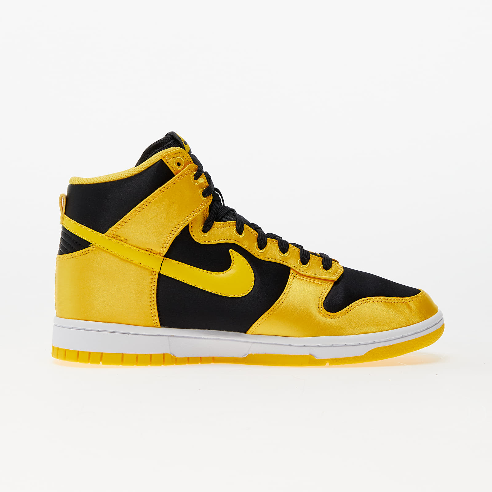 Încălțăminte și sneakerși pentru femei Nike W Dunk High Black/ Varsity Maize-White