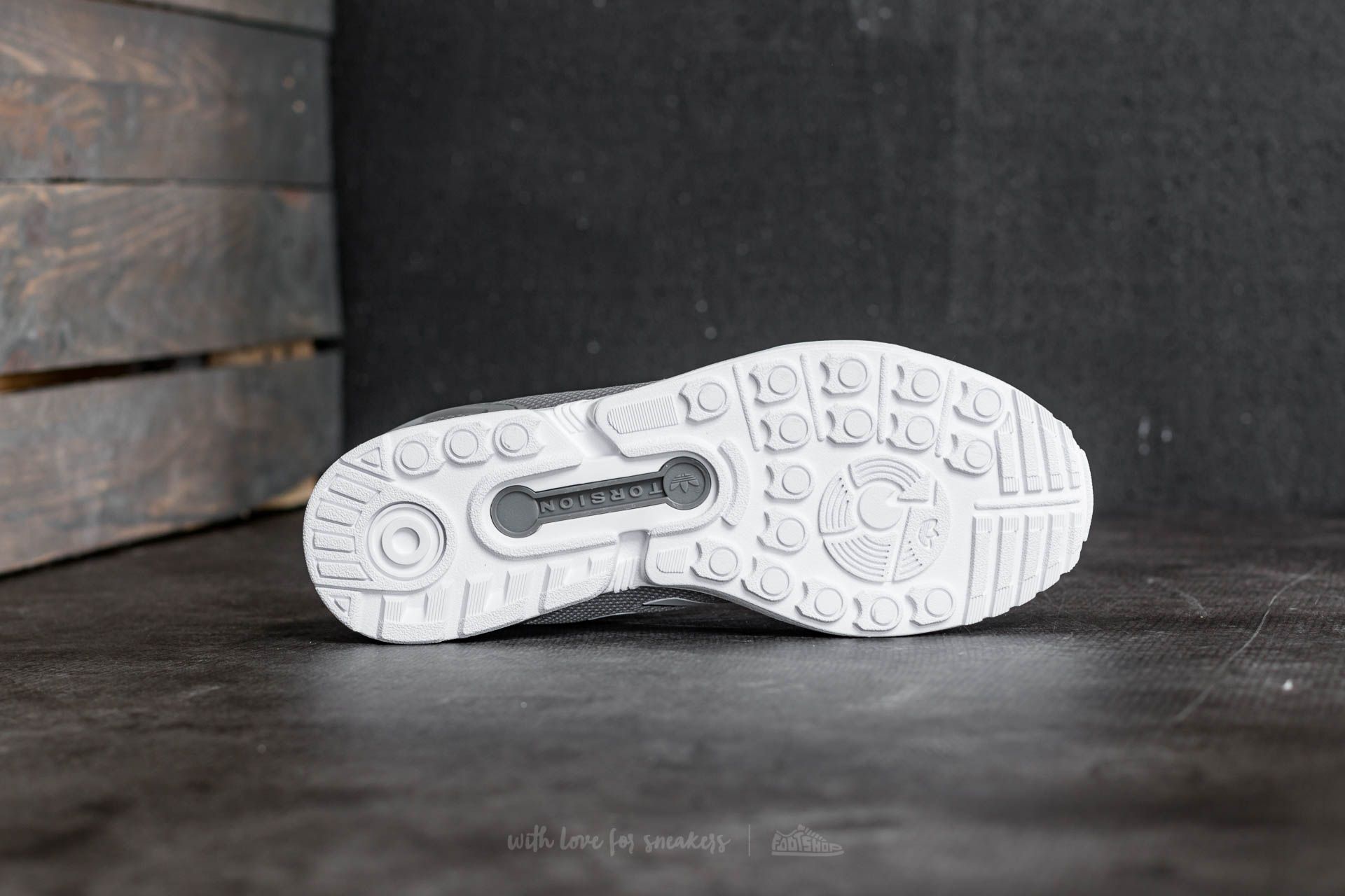 Men s shoes adidas ZX Flux Chsogr Ftw White Iceyel Footshop