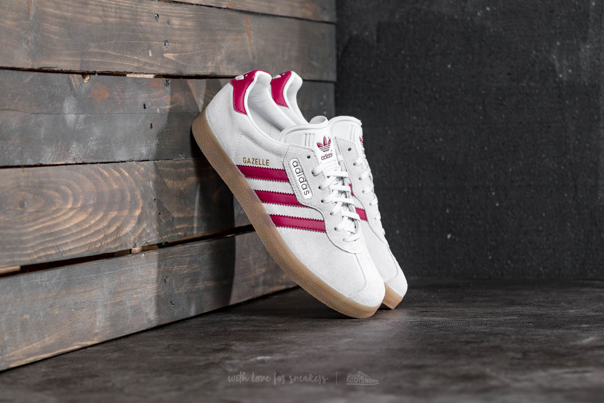 Men s shoes adidas Gazelle Super Grey One Mystery Ruby Gold Metalic Footshop