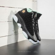 Black and gold store 13s
