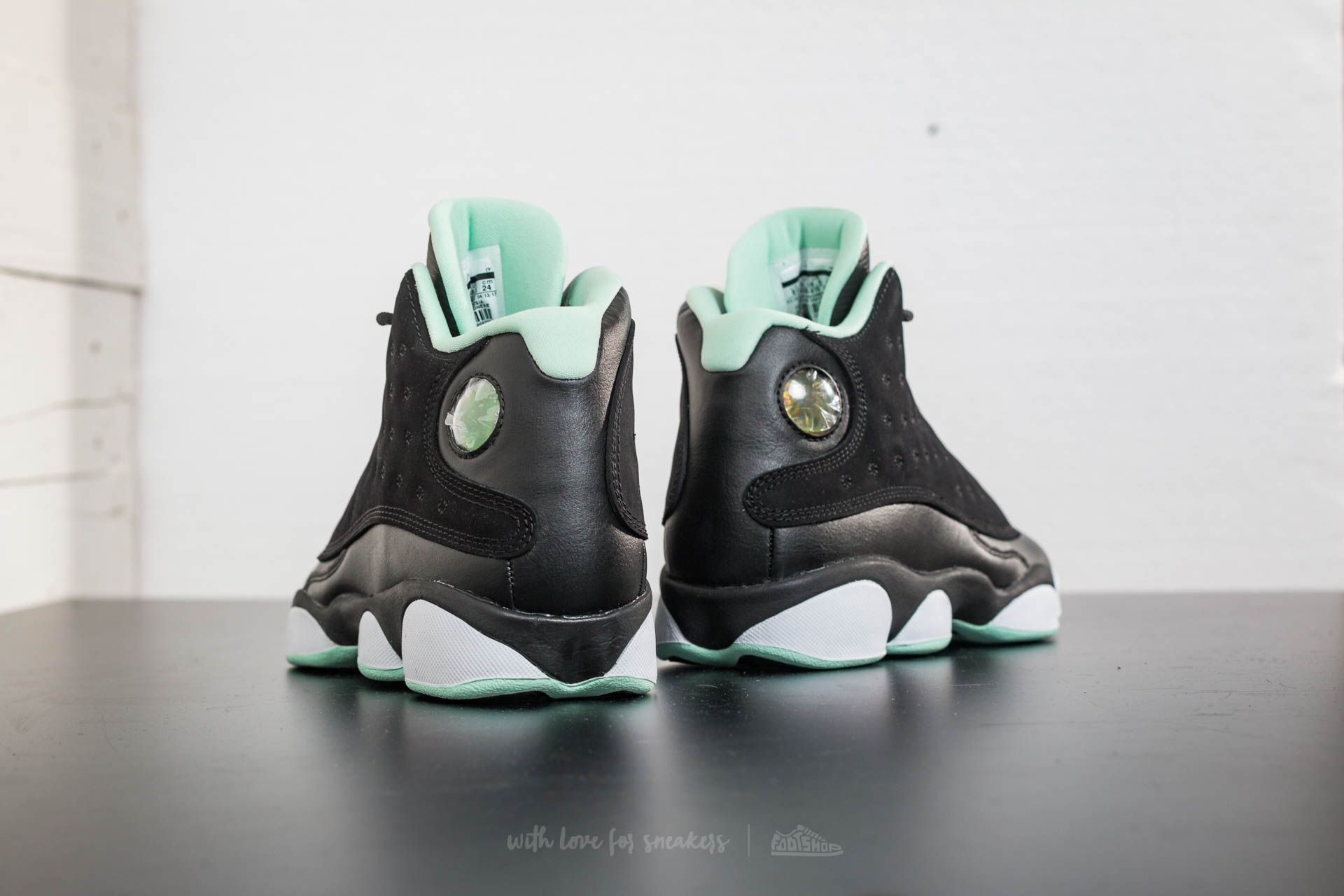 Air jordan retro 13 black and gold best sale