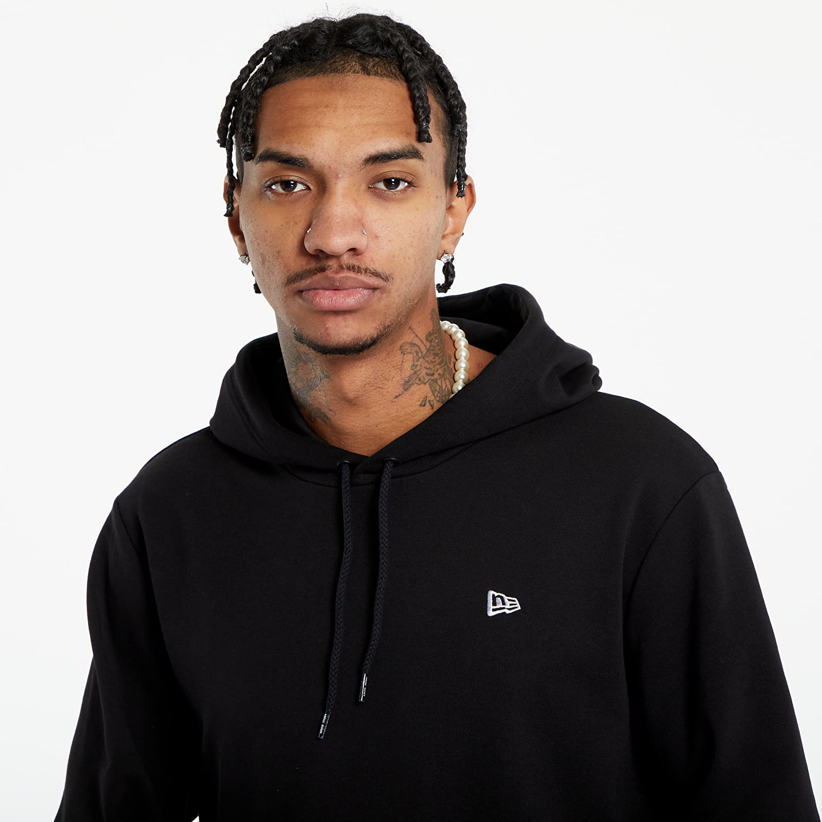 Hanorac New Era Essential Flag Hoody Black - 1 | YEO