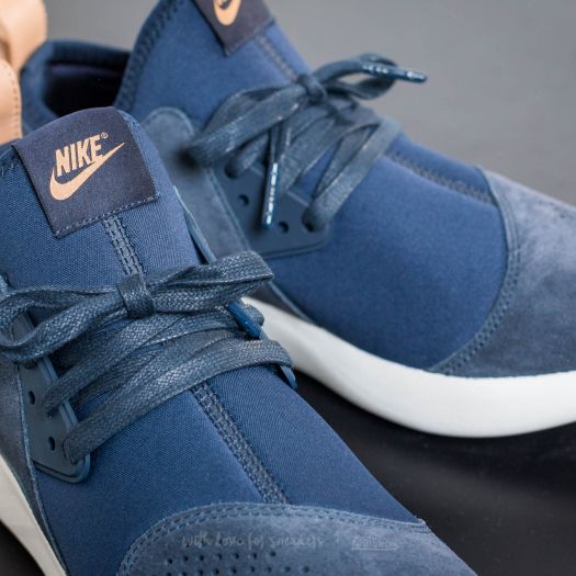 Lunarcharge premium outlet