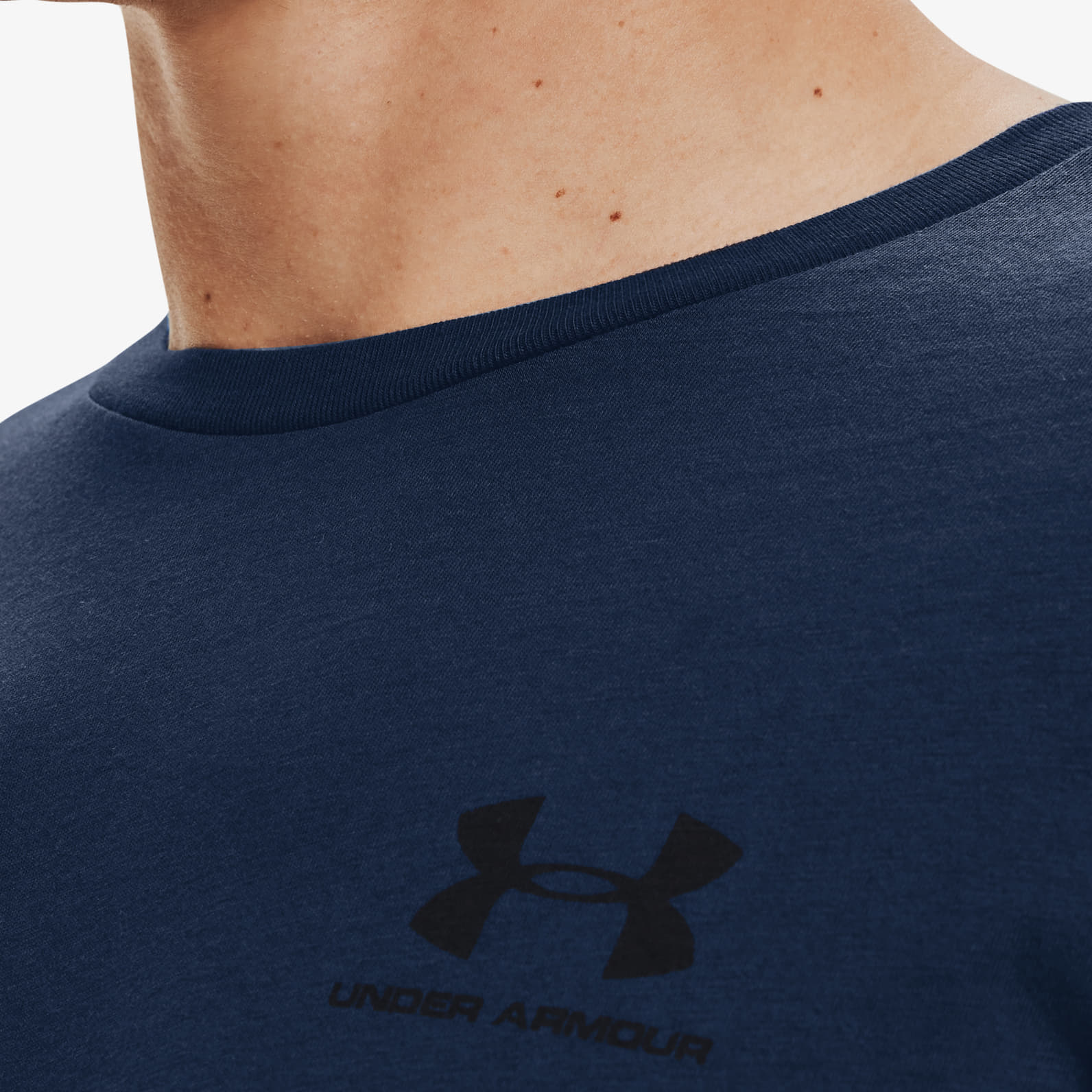   Μπλούζες Under Armour Sportstyle Lc SS Academy/ Black