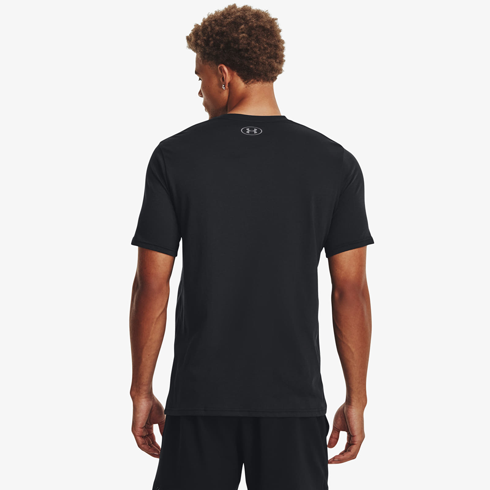 T-shirts Under Armour Boxed Sportstyle SS Tee Black/ Graphite